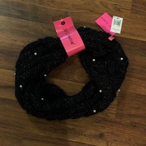 Betsey Johnson infinity scarf